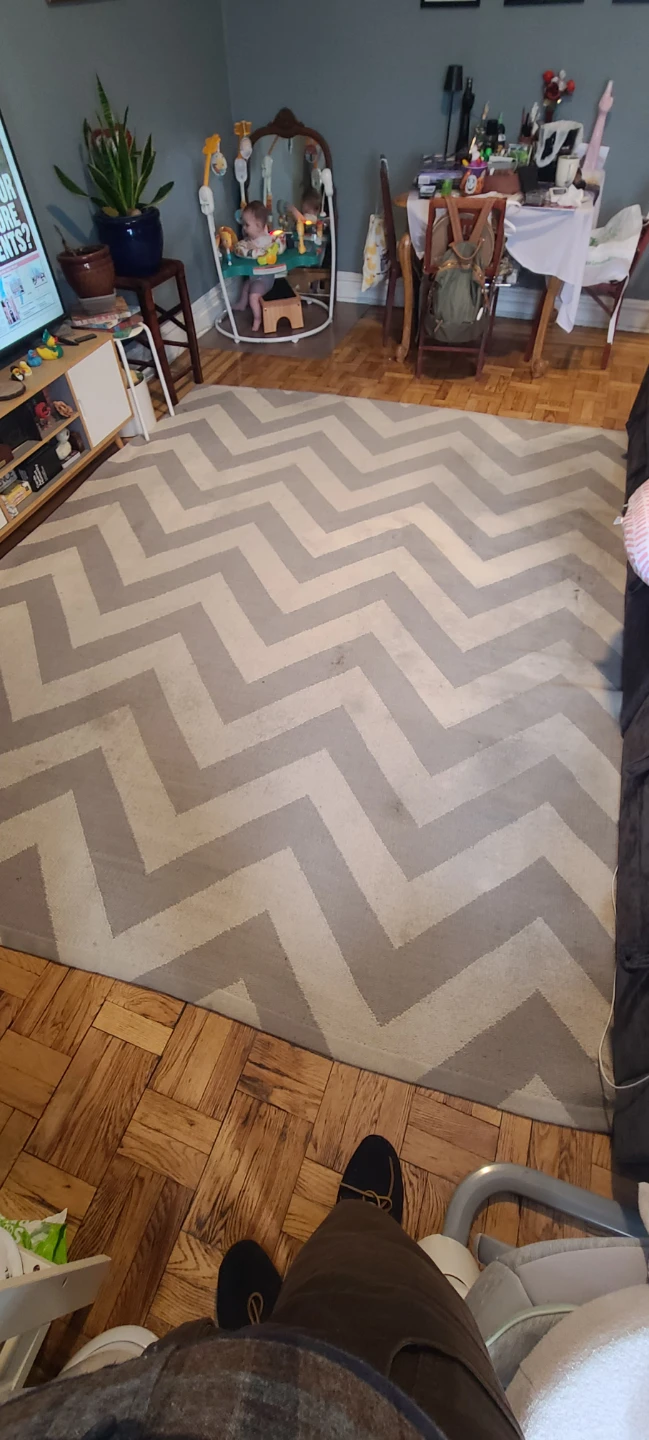Jonathan Adler Gray & Ivory Chevron Wool Rug – 8′ × 10′ - photo 3