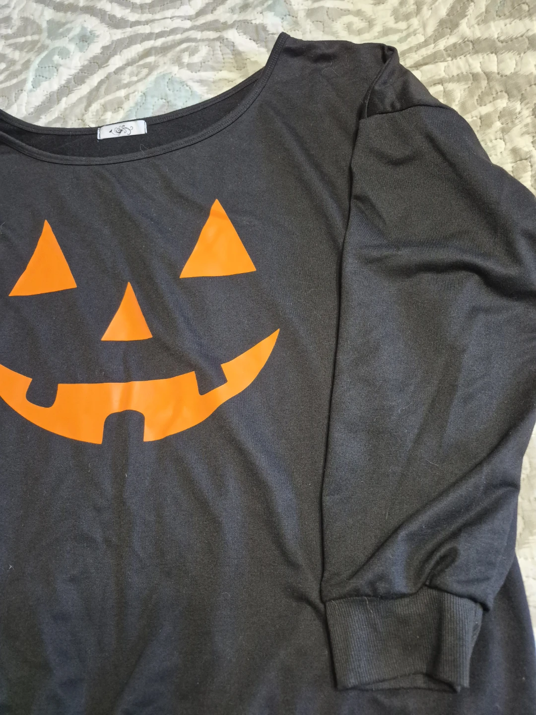 Ladies Size 4X Wide Neck Halloween Pumpkin Sweatshirt - - photo 3