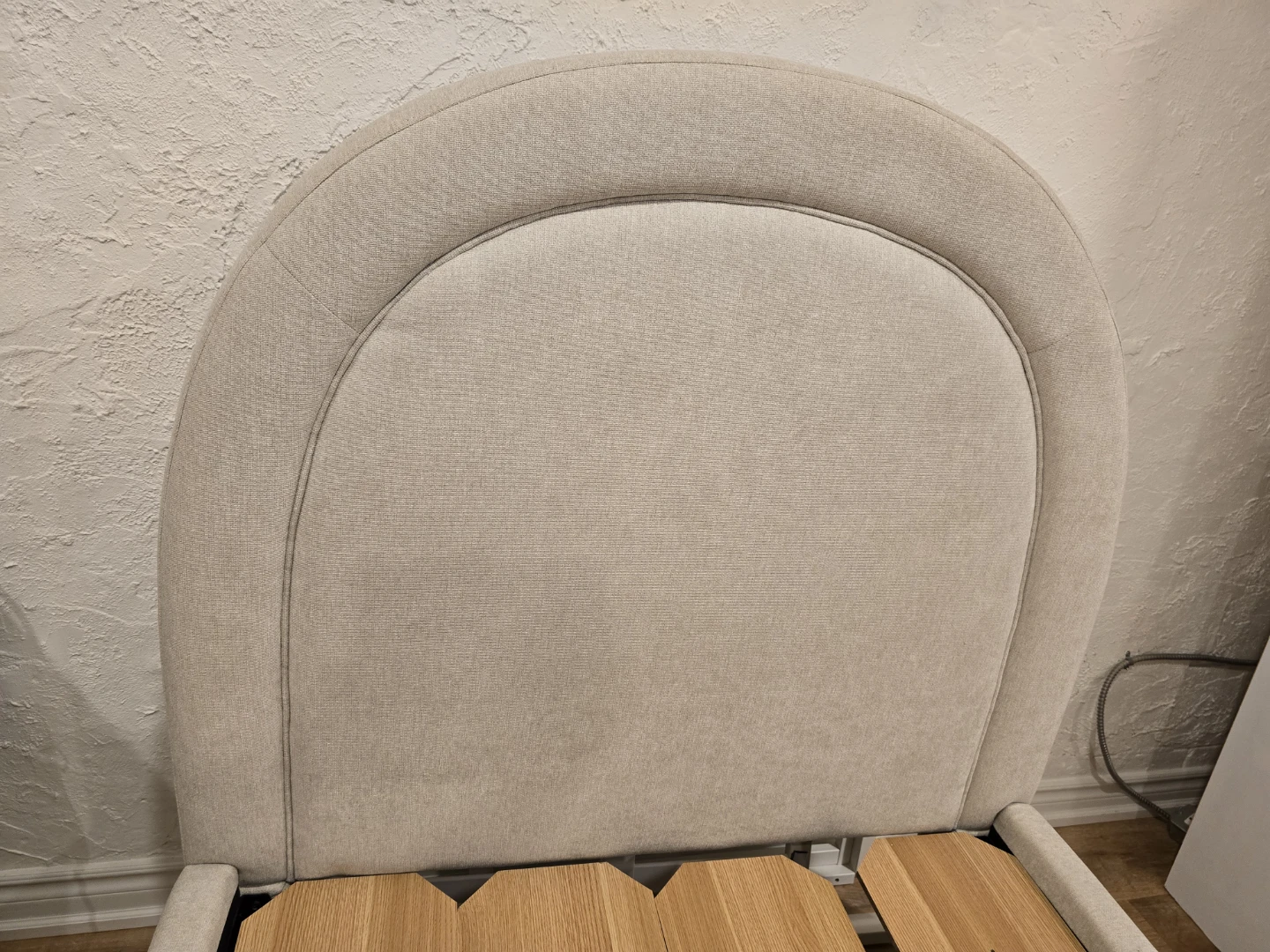 Thomasville Fabric Twin Bed - photo 5