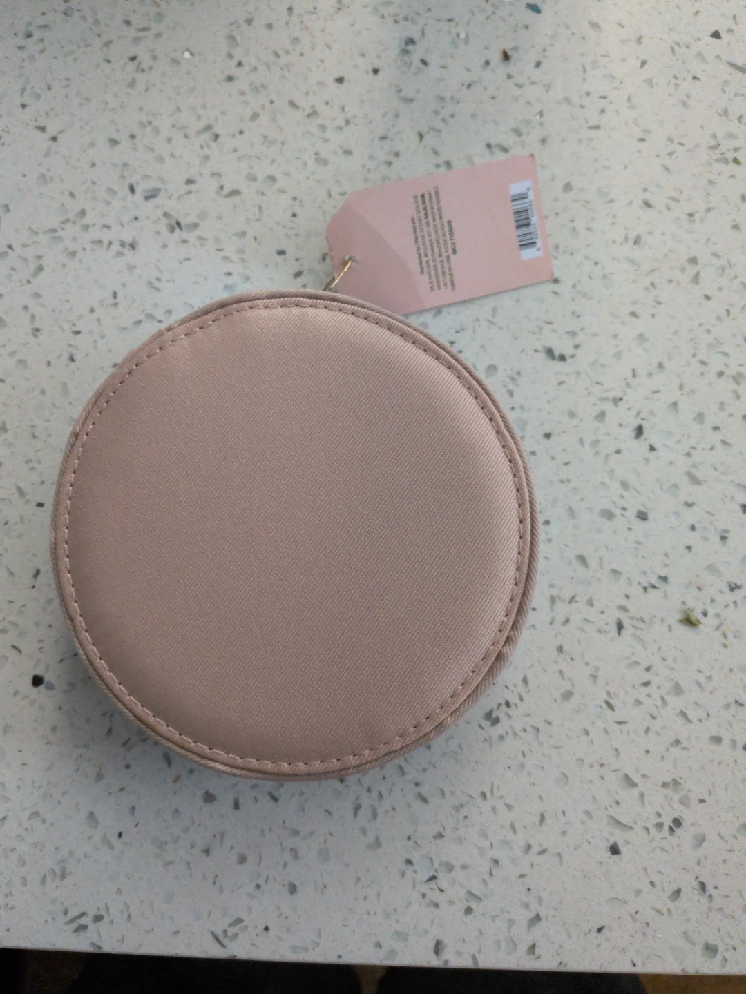 Saje Round Accessory Case