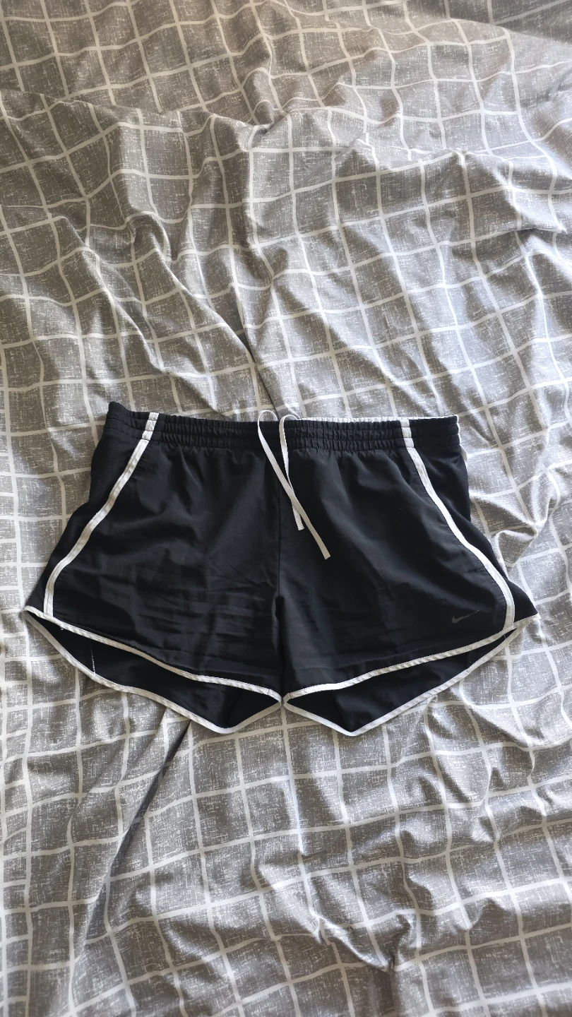 NIKE - Dri-Fit Shorts - photo 2