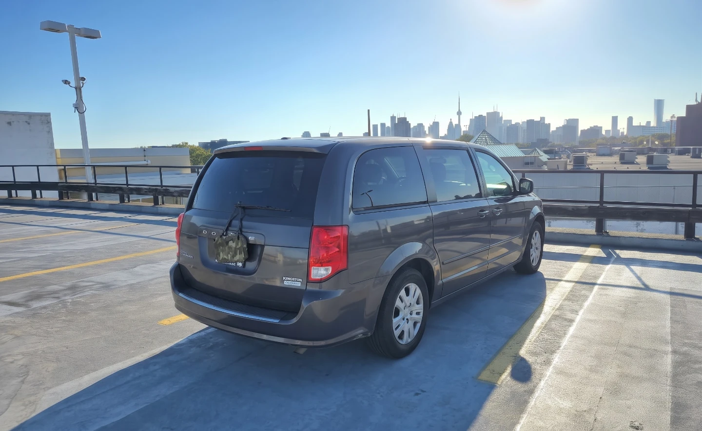 2016 Dodge Caravan - photo 3