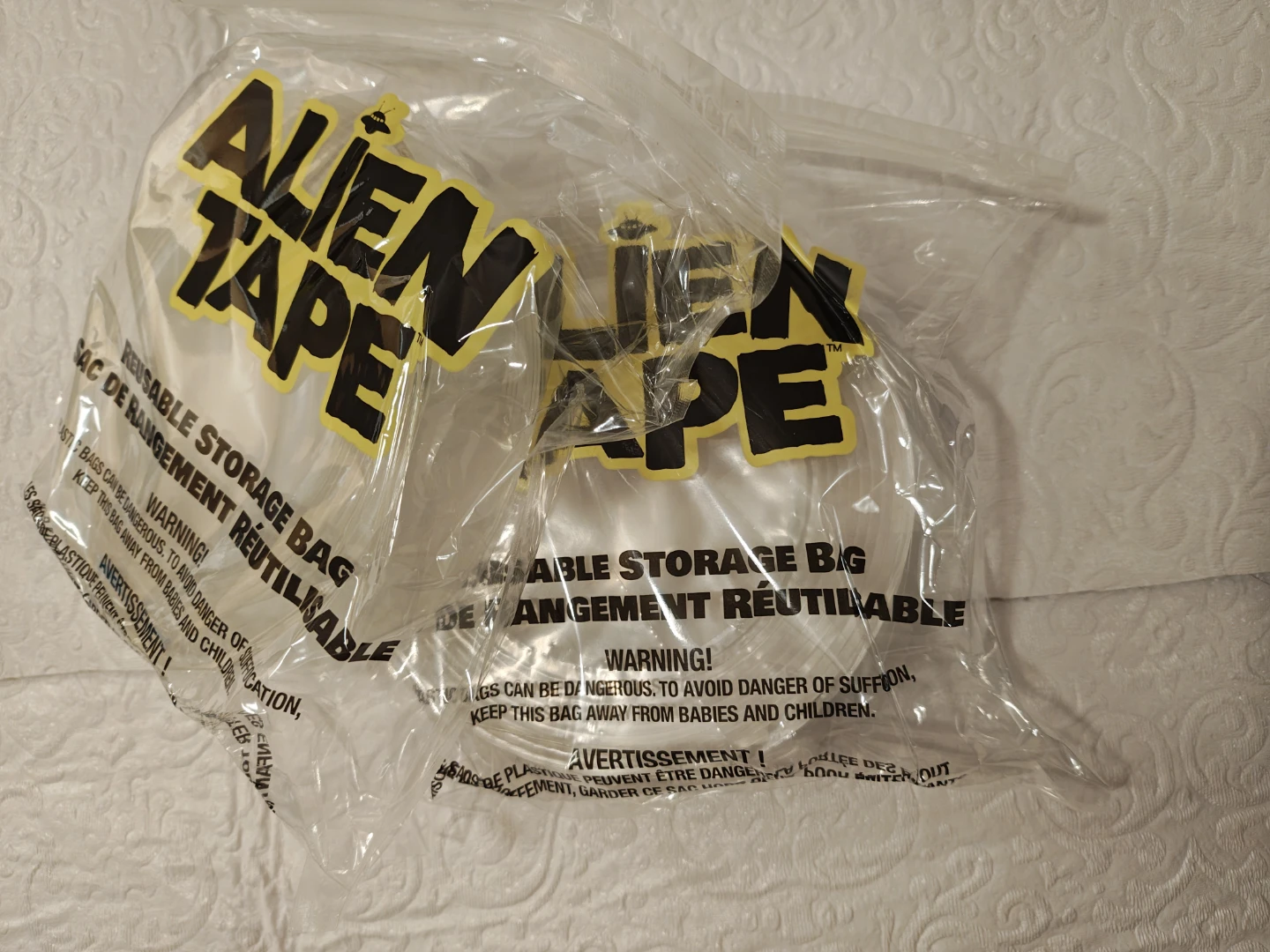 Two-pack Double-Sided Alien Tape *Sealed* - photo 2
