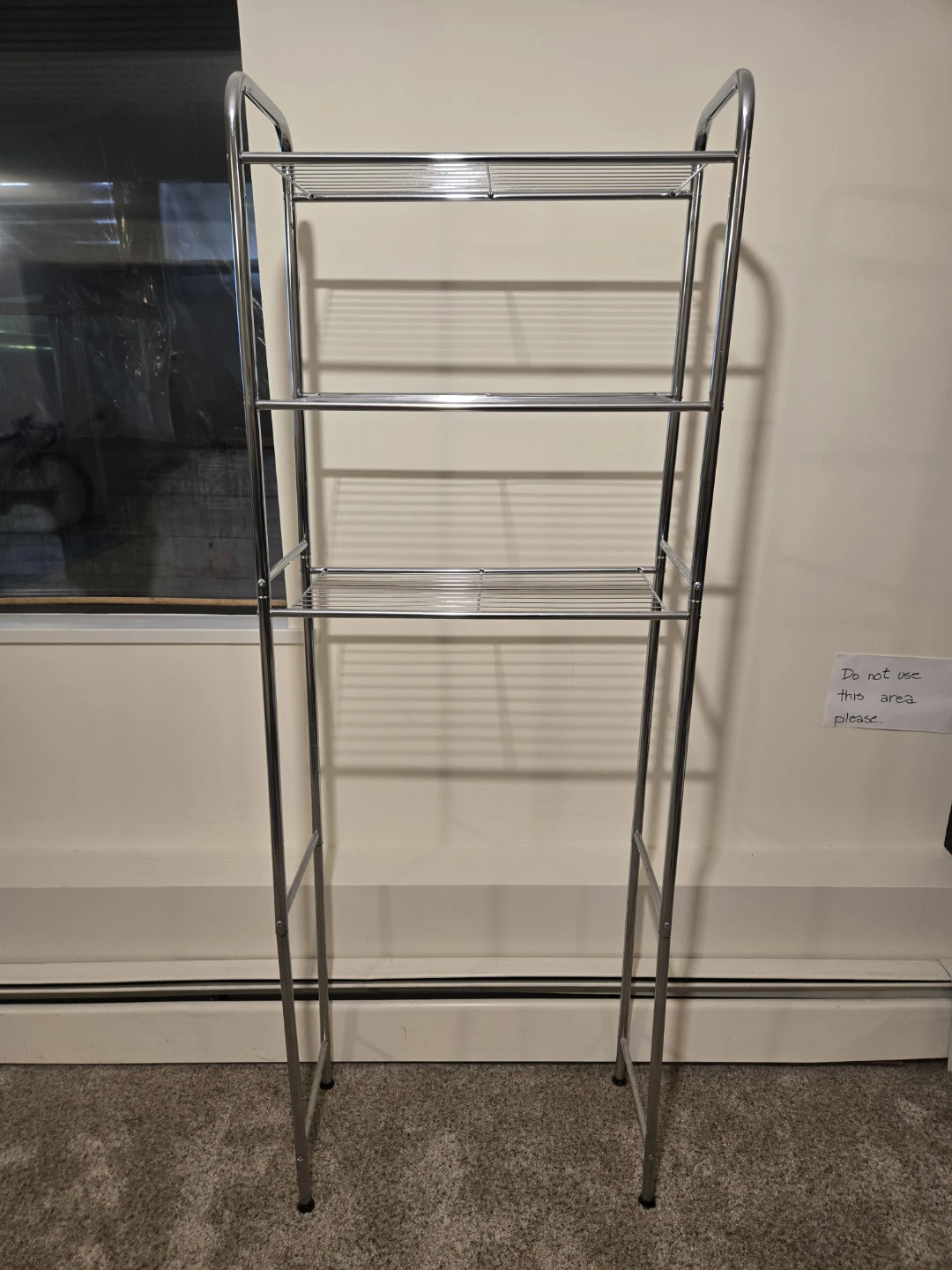 Bathroom shelf