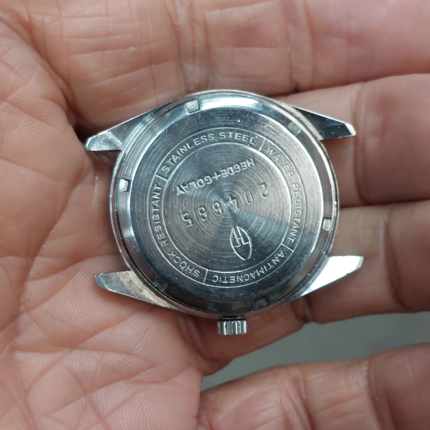 35mm watch need repair - photo 2