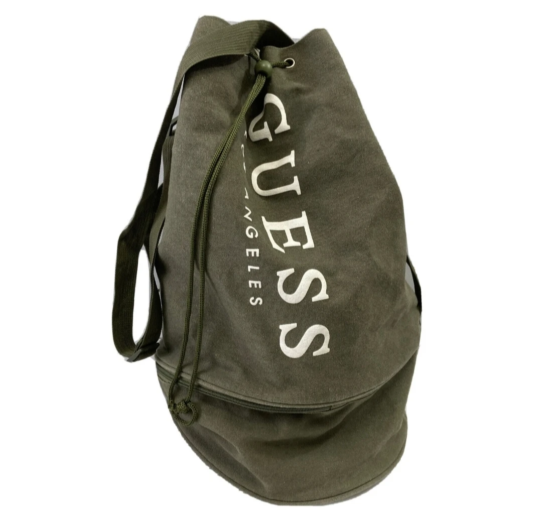 Used guess duffle bag