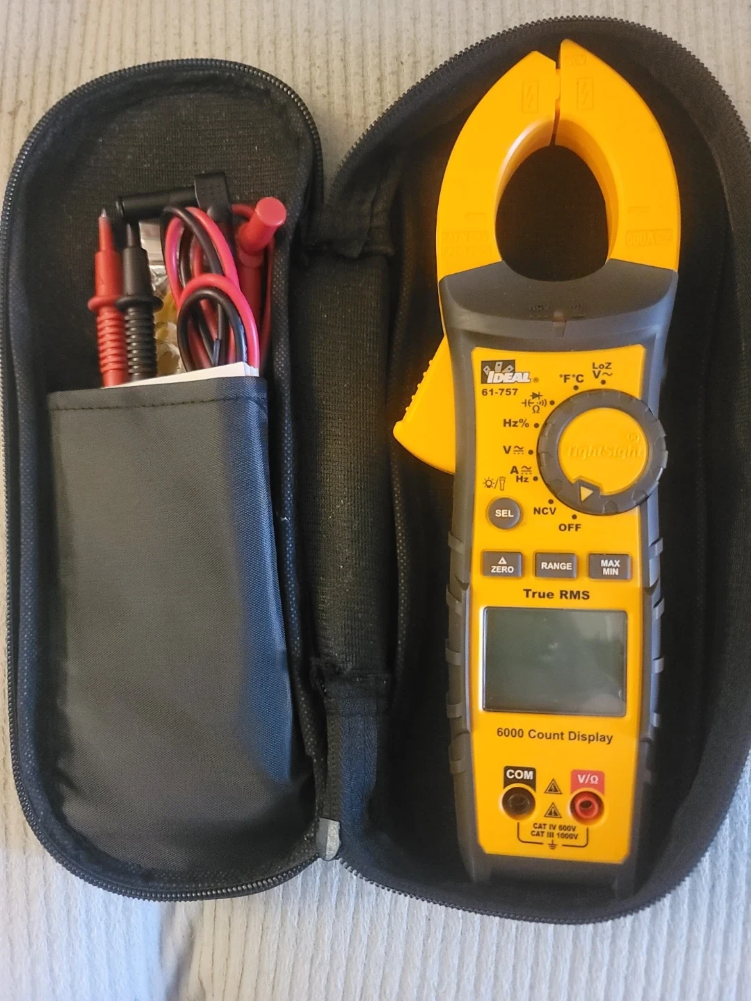 Ideal TightSight 61-757 Clamp Meter