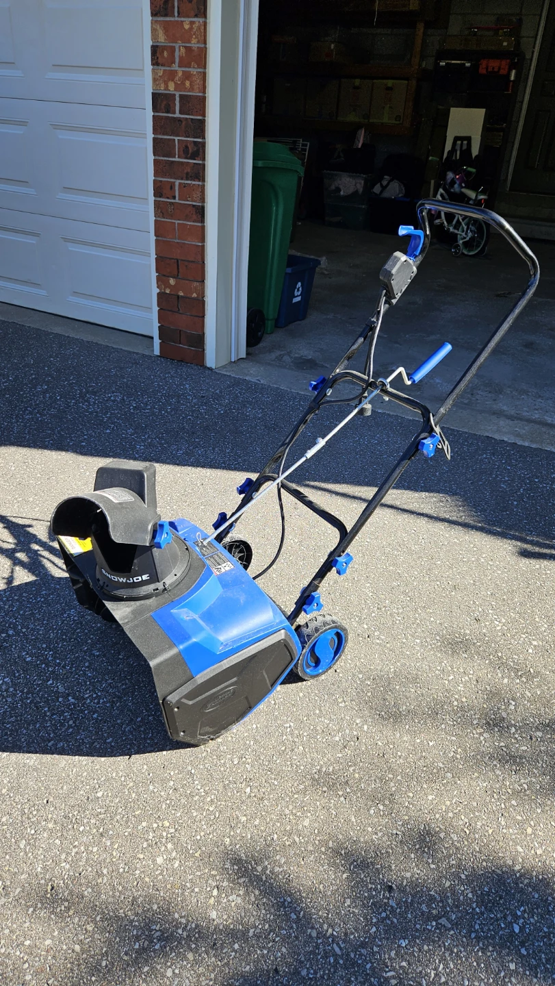 Snow Joe Electric Snow Blower (Corded)