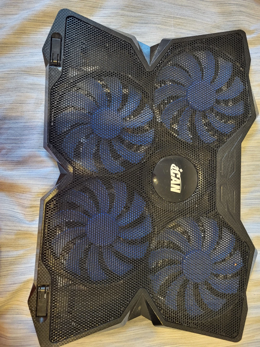iCAN Laptop Cooling Pad