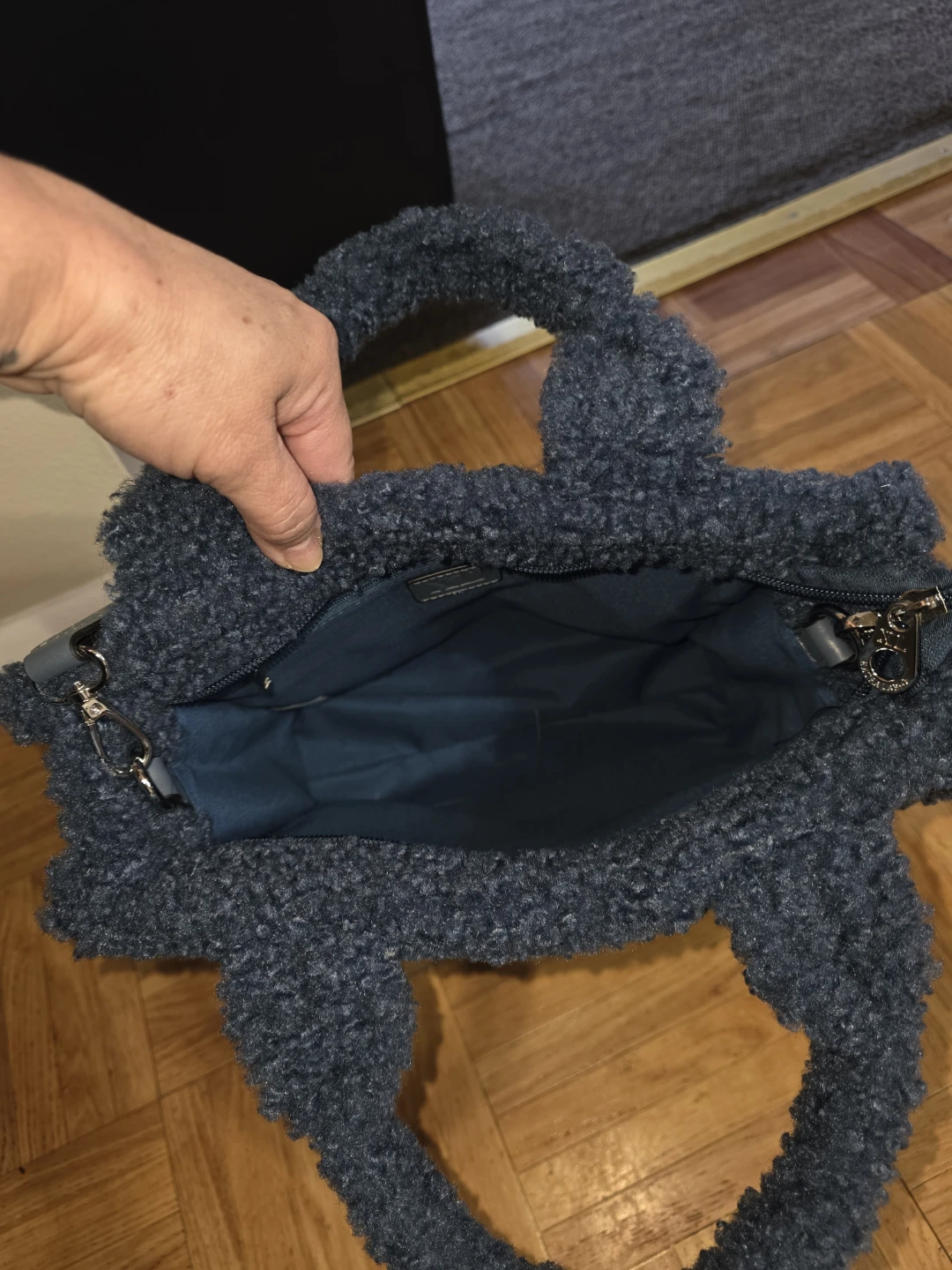 Blue Teddy Fleece Tote Bag - photo 5