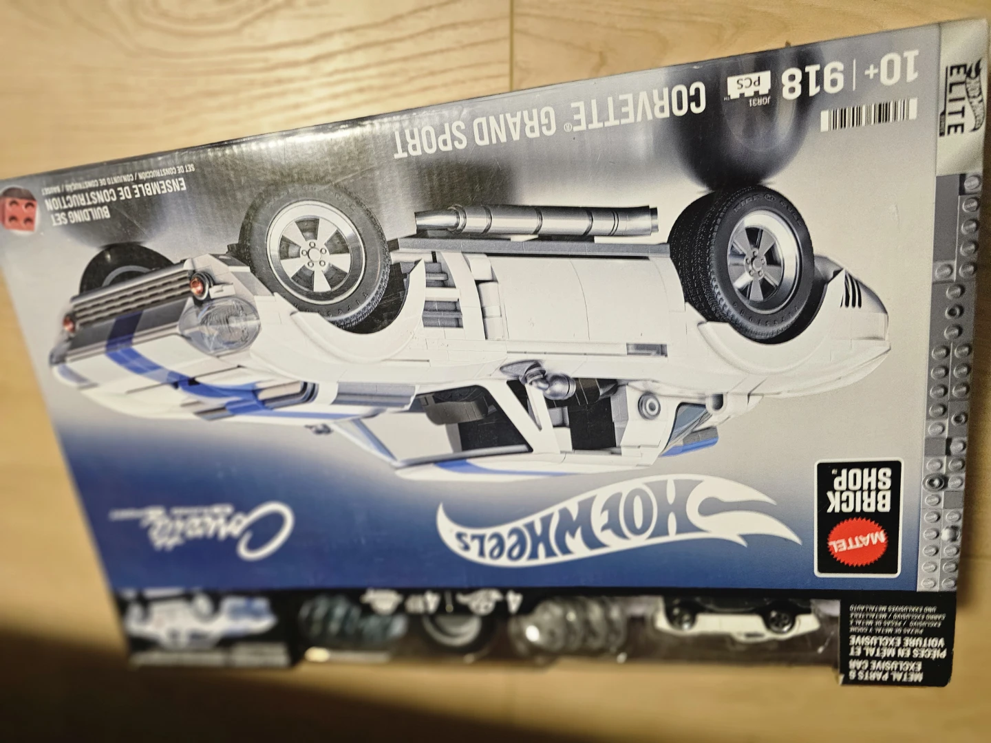 Hot Wheels Elite Corvette Grand Sport Building Set - photo 3