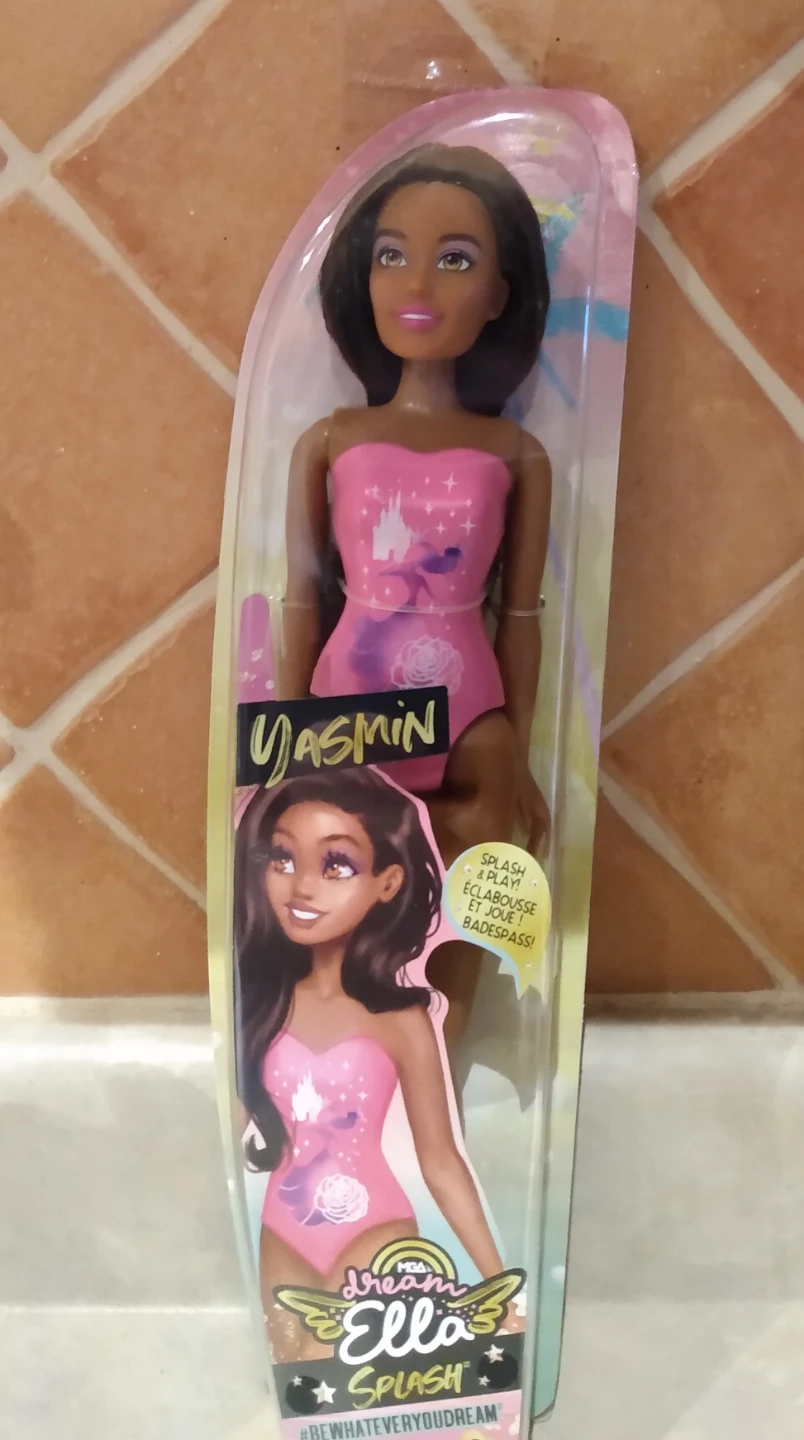 11.5 inches tall MGA Dream Ella Splash Yasmin long hair Doll - photo 4