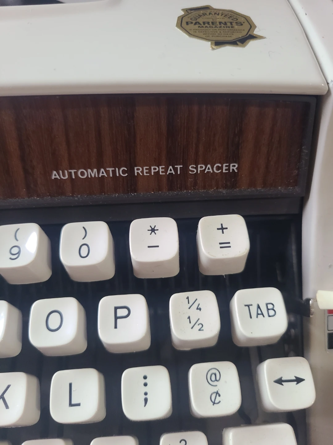 Vintage Brother Majestic 800 Manual Typewriter - photo 3