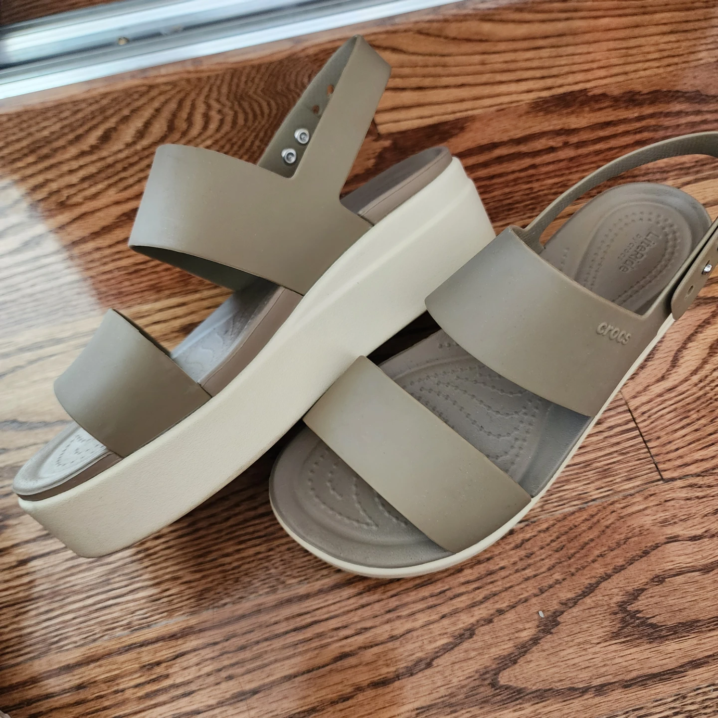 Crocs LiteRide Platform Sandals - photo 3