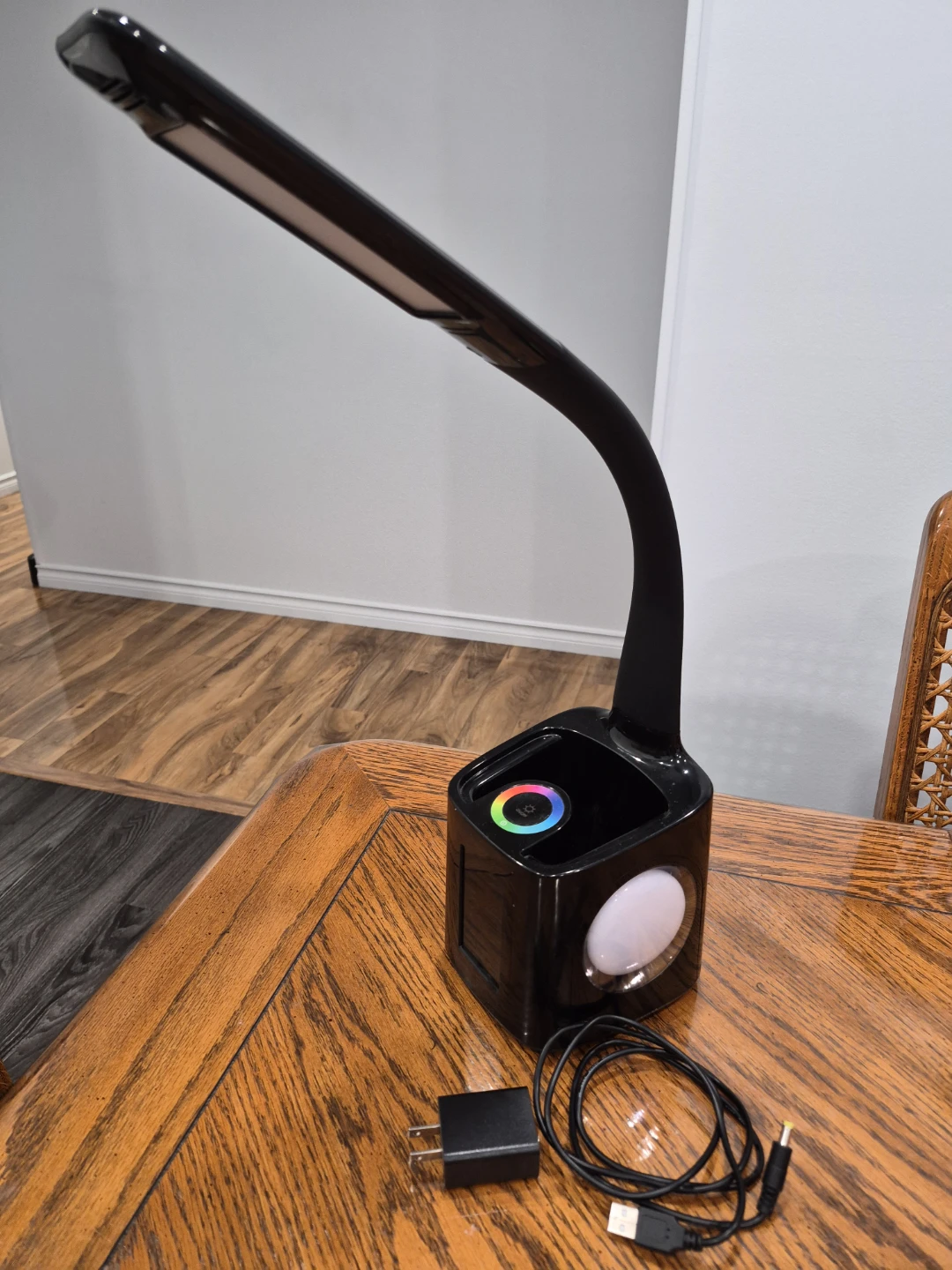 LED Desk Lamp with Clock, alarm, color changing Nightlight, - photo 5