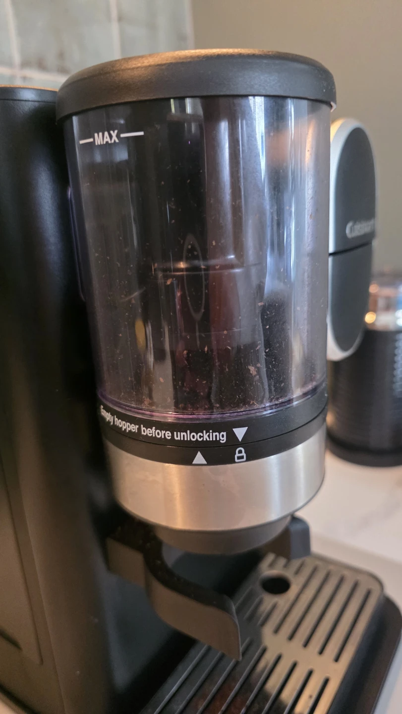 Cuisinart coffee maker with built in grinder - photo 5