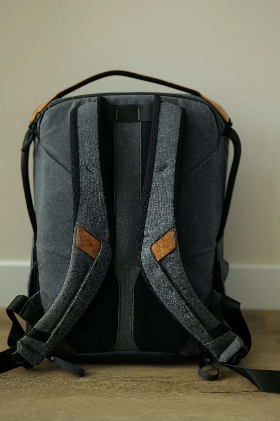 Peak Design Everyday Backpack Charcoal 20L - photo 3