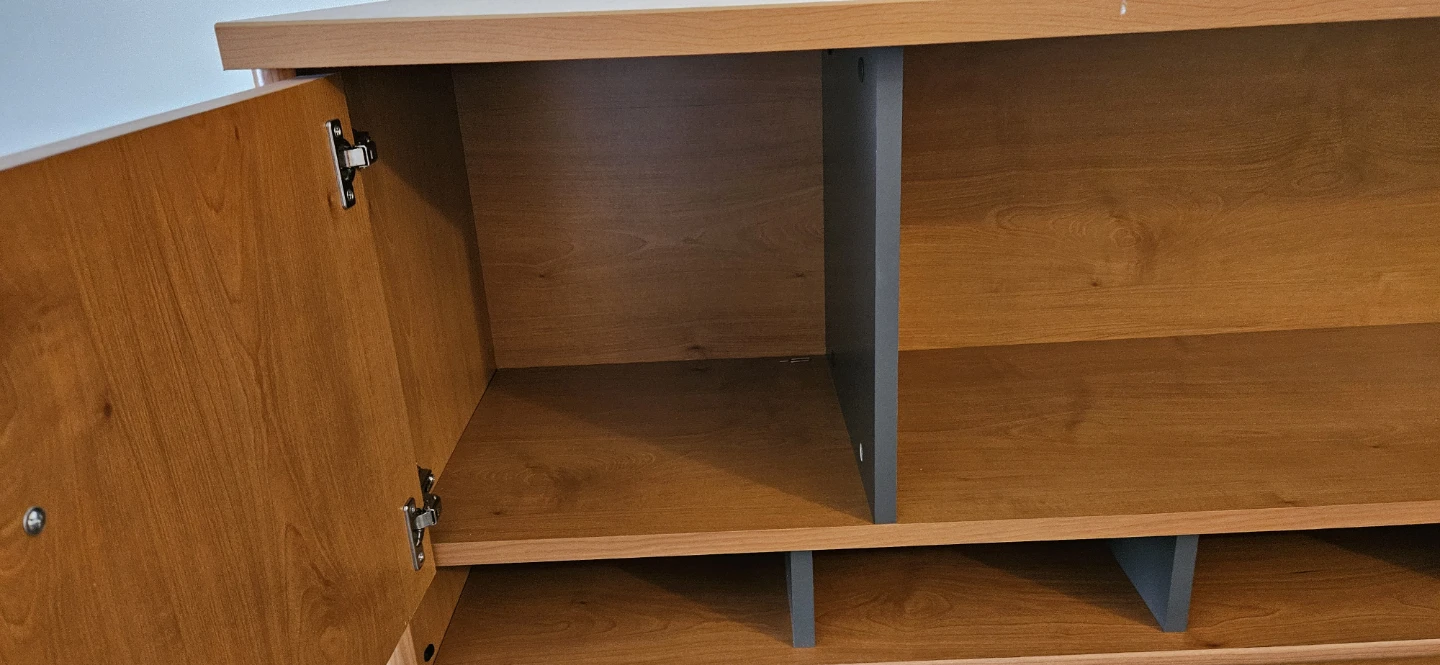 Wooden desk hutch with built-in light - photo 4