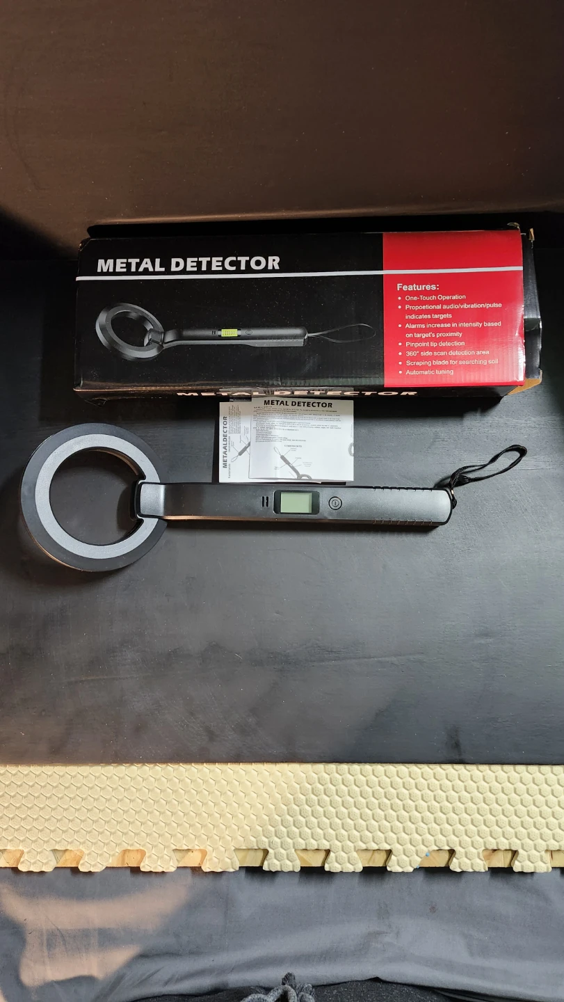 Metal detector
