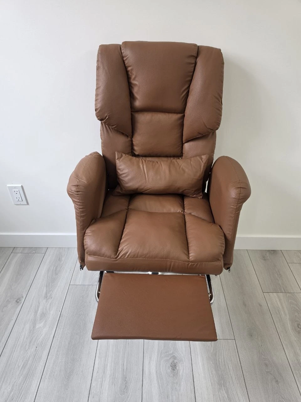 Premium Executive Office Chair with Footrest