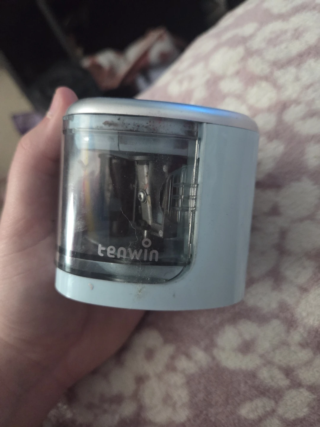 Electric Pencil Sharpener - photo 2