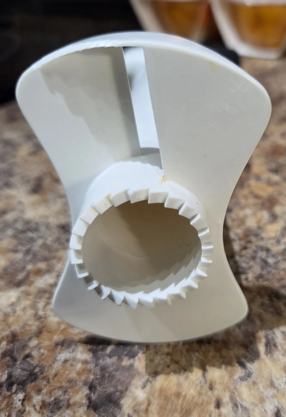 OXO Good Grips Pineapple Slicer, Plastic, 12-Inch - photo 2