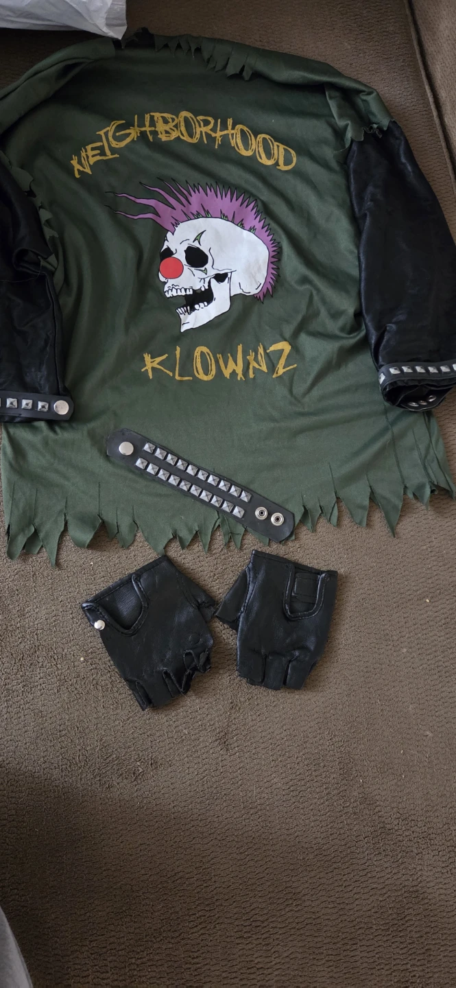 Neighborhood Klownz Halloween costumeSet