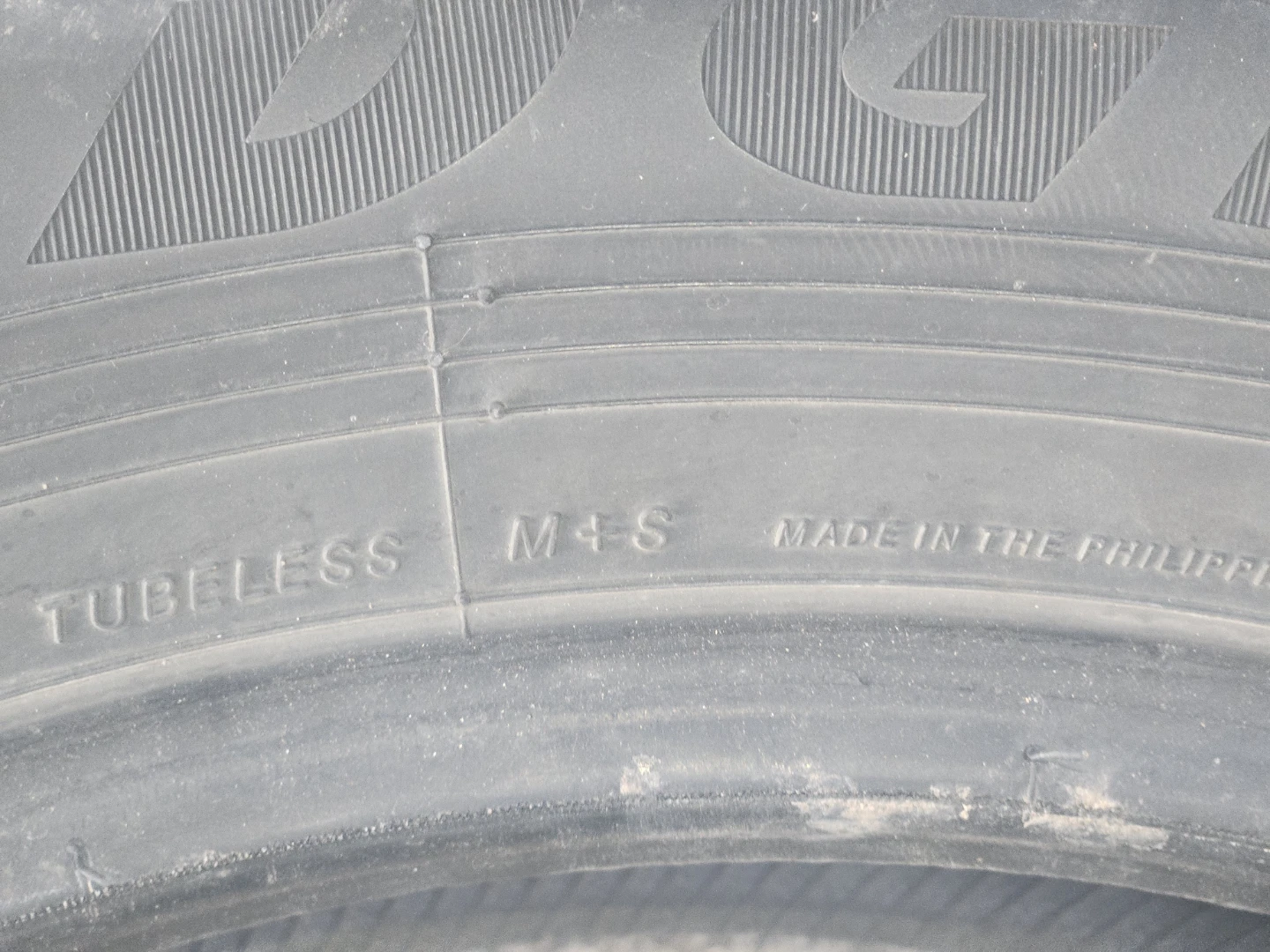 225/60R18 M+S Tubeless Tire