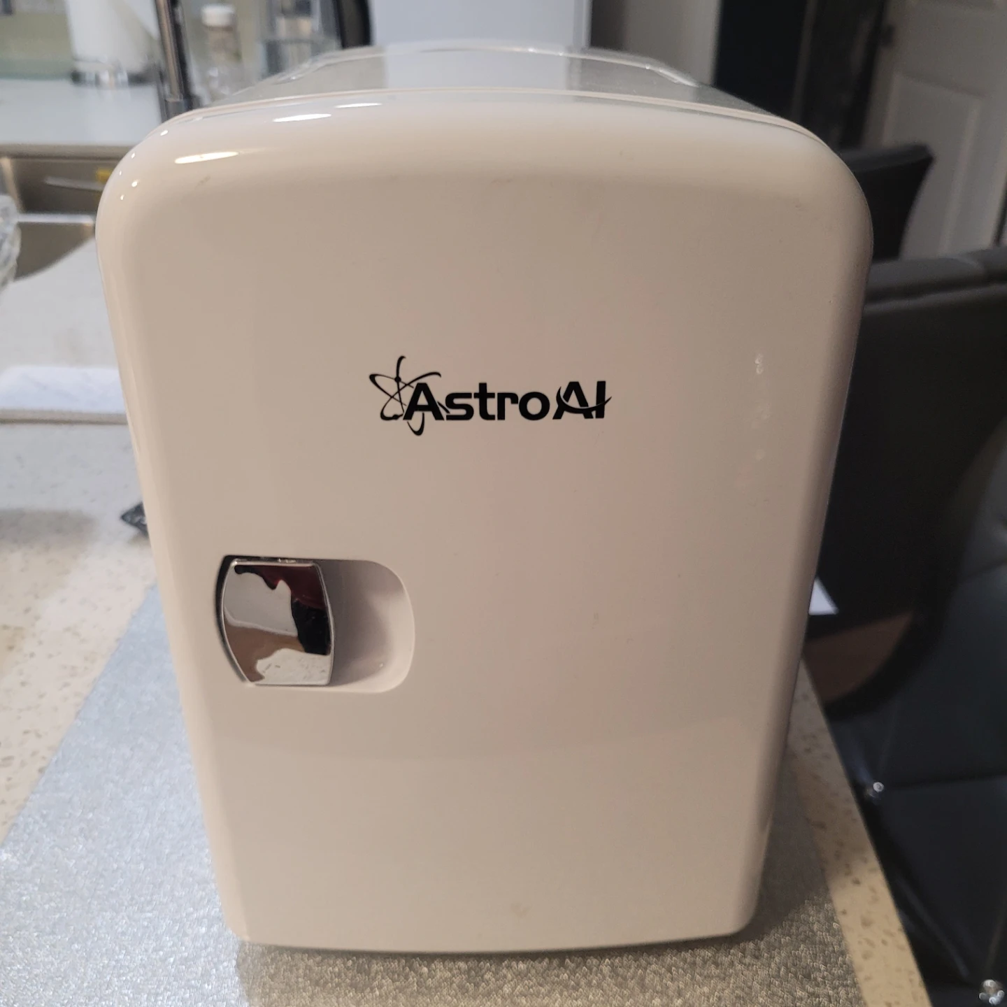 AstroAI Mini Fridge Model LY0204A