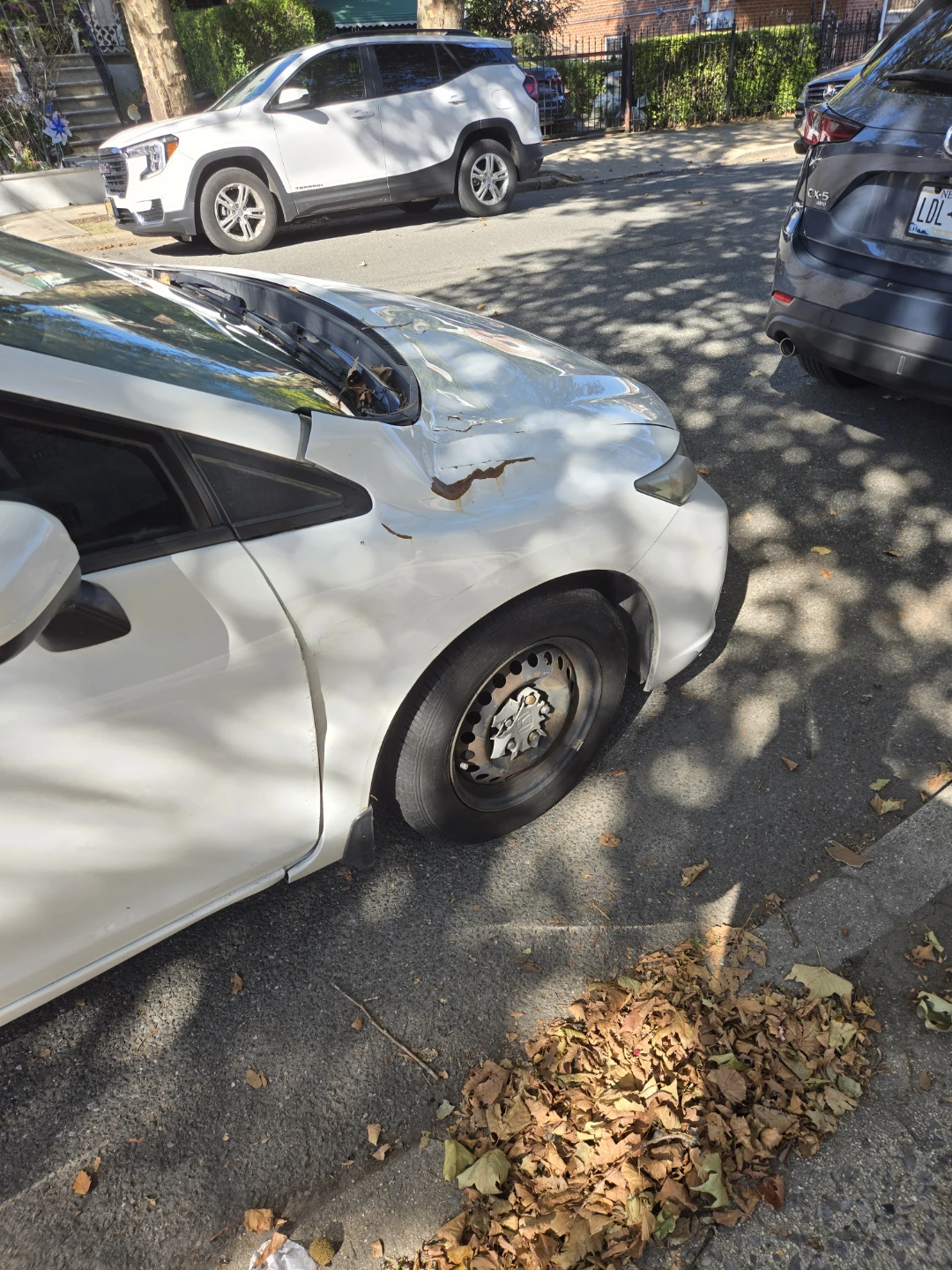 White Honda Civic Sedan - photo 5