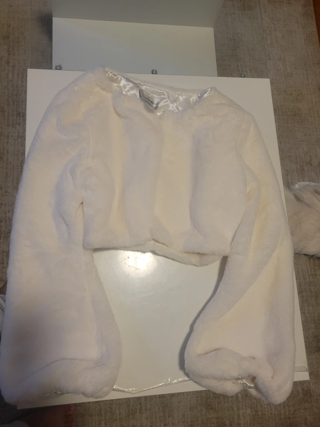 Rare Editions Girls White Faux Fur Bolero Size 14 - photo 3