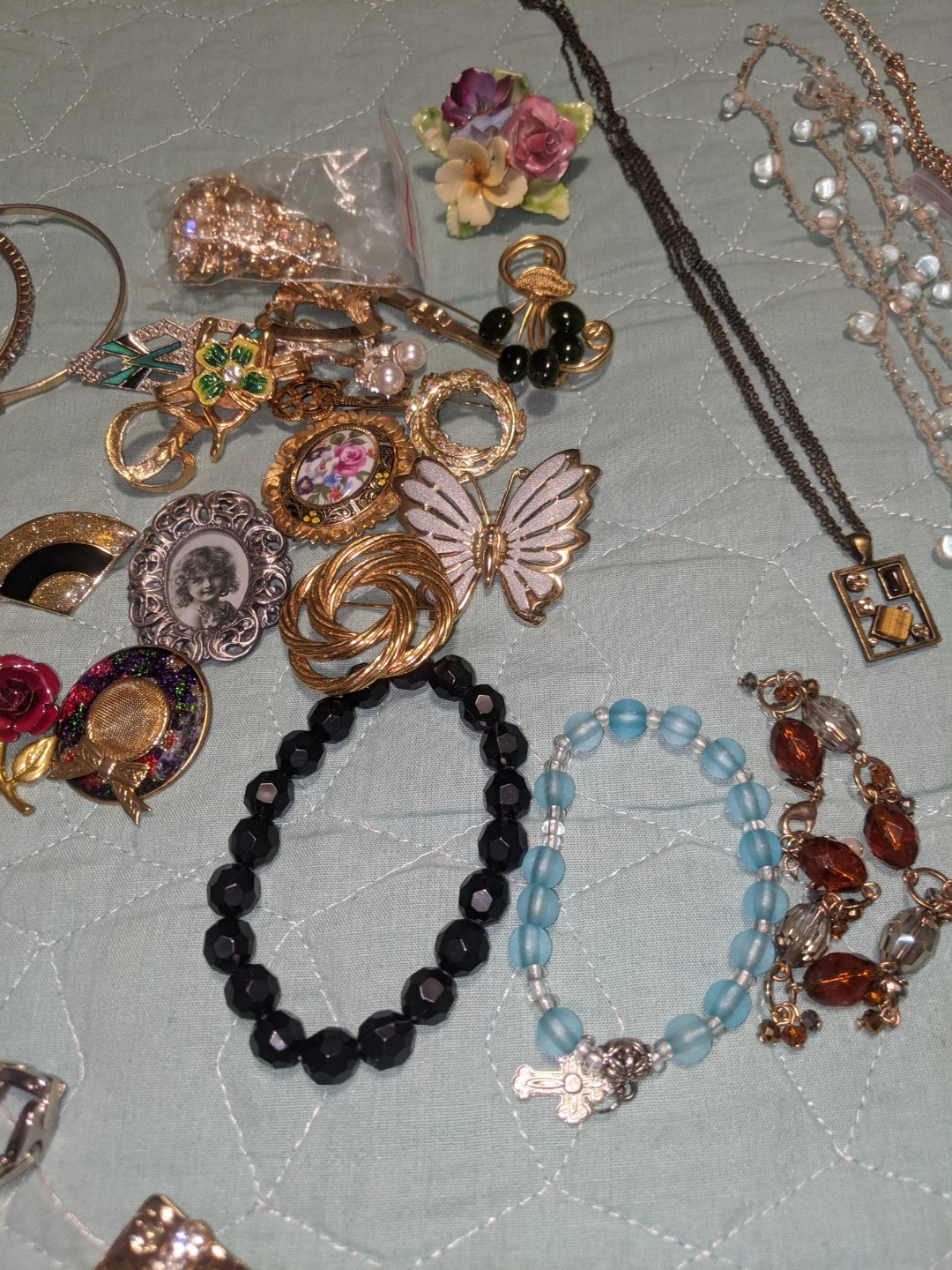 Large Assorted Fashion Jewelry Collection - photo 3