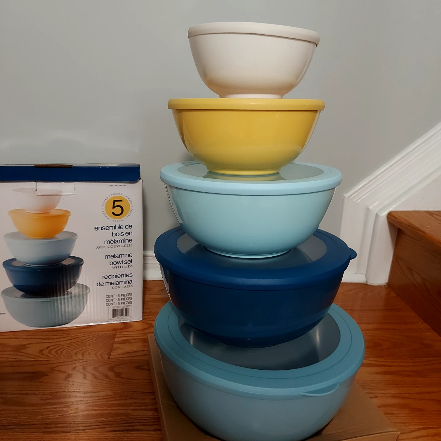 5-Piece Melamine Bowl Set with Lids