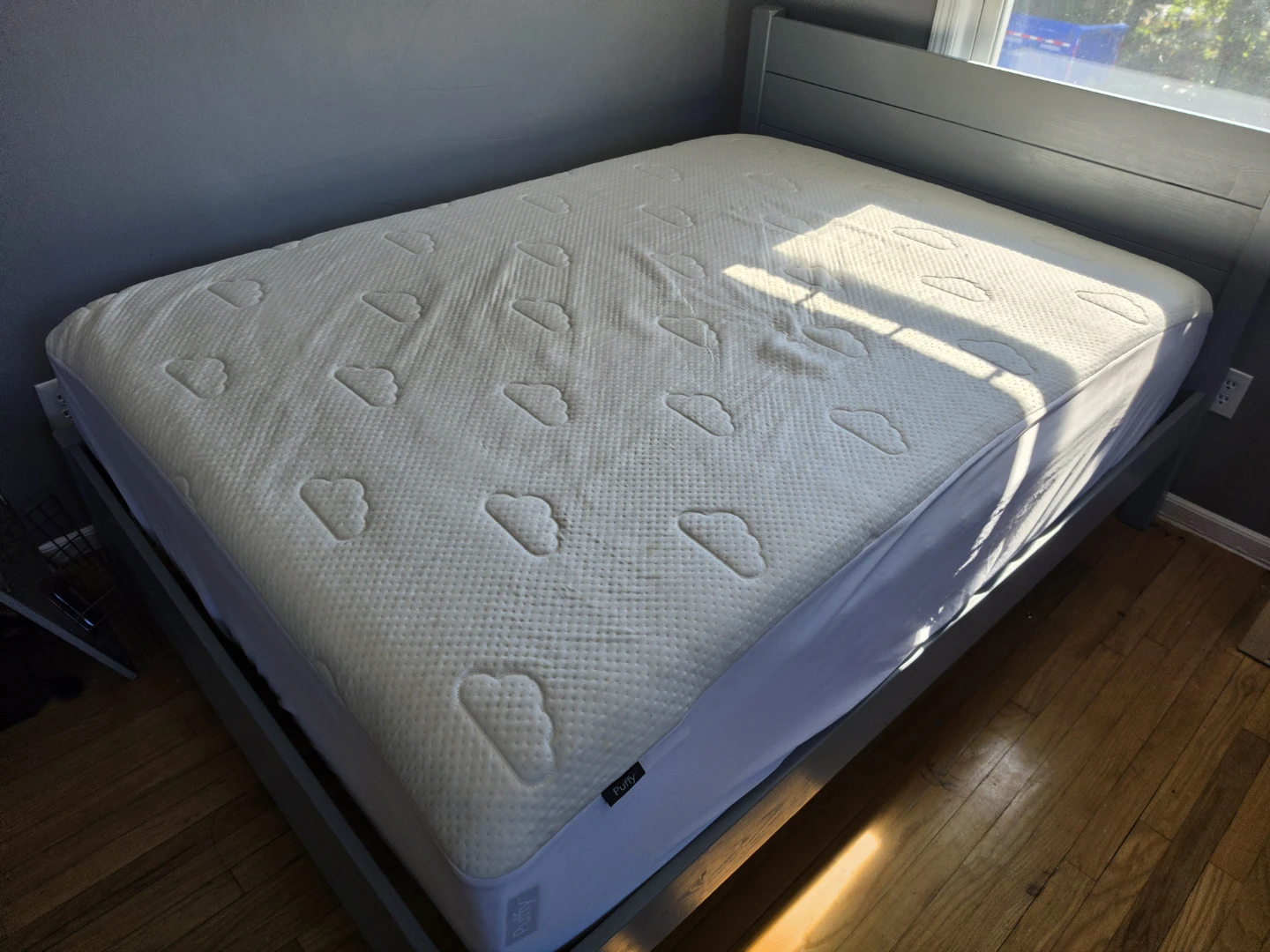 Full sized Puffy Memory Foam Matress - photo 2