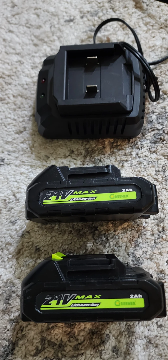 Greener 2x battery packs and Charger