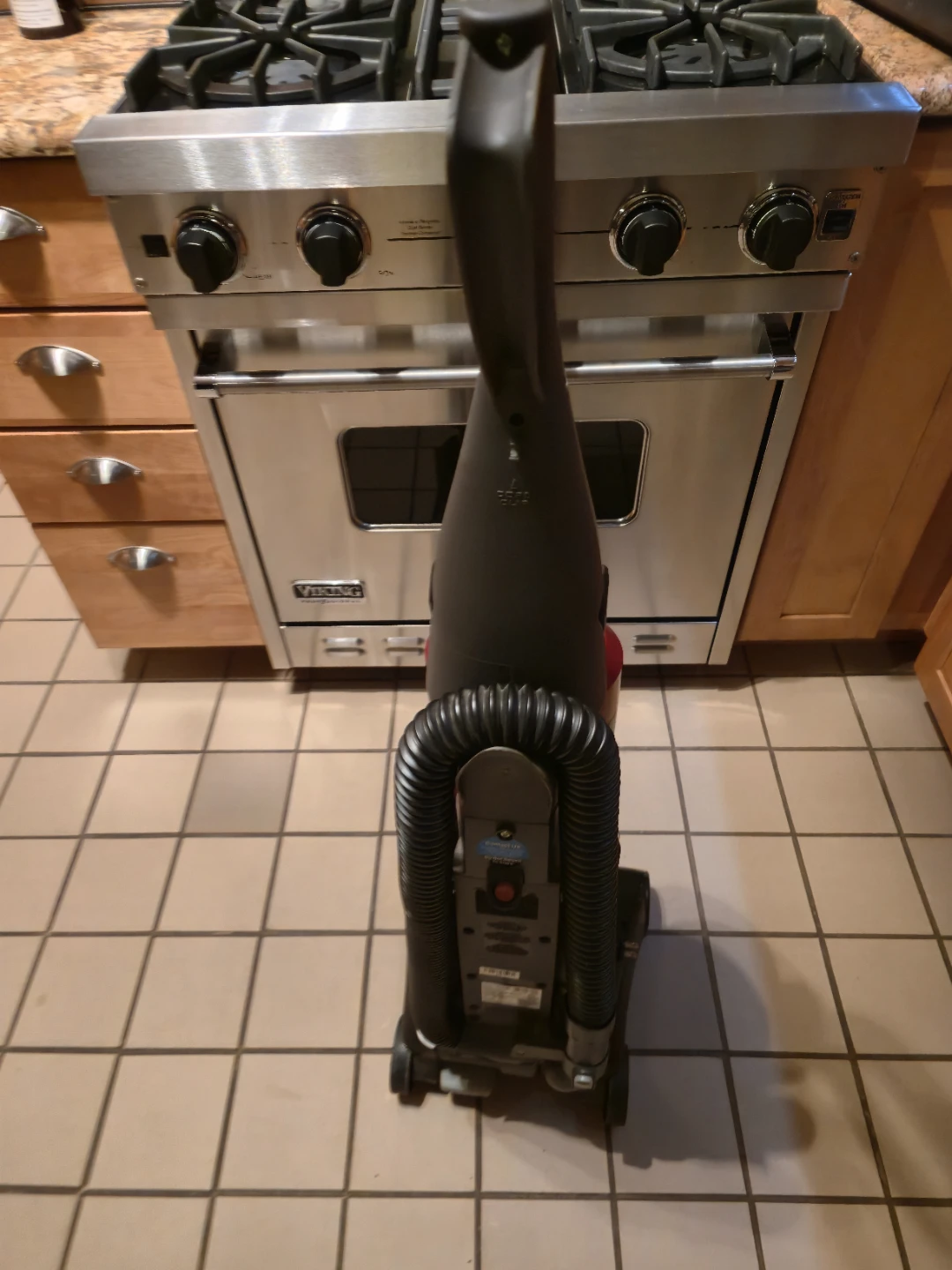 Hoover WindTunnel 2 Rewind Pet Upright Vacuum - photo 3