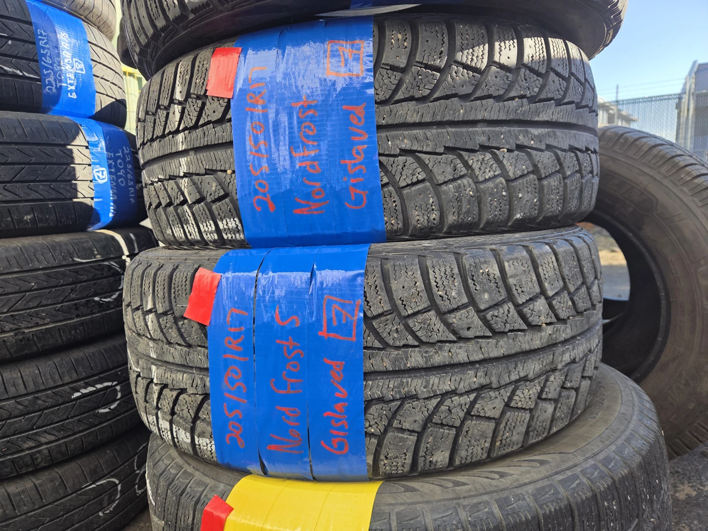 Gislaved NordFrost 5 Winter Tires 205/50R17