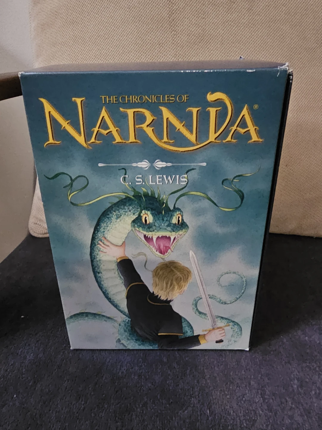 The Chronicles of Narnia Boxed Set & Trivia Book
