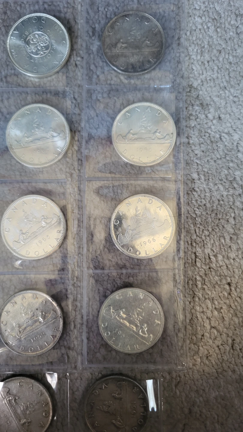 Collection of pre-1967 SILVER DOLLARS! - photo 4