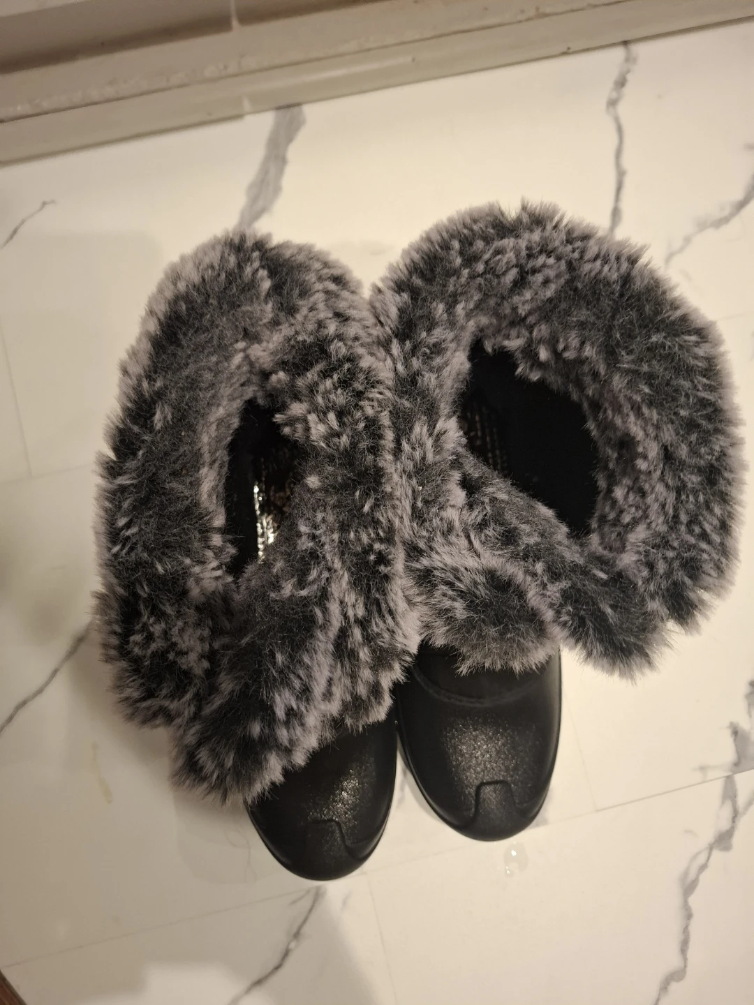 Black Waterproof Winter Boots - photo 3