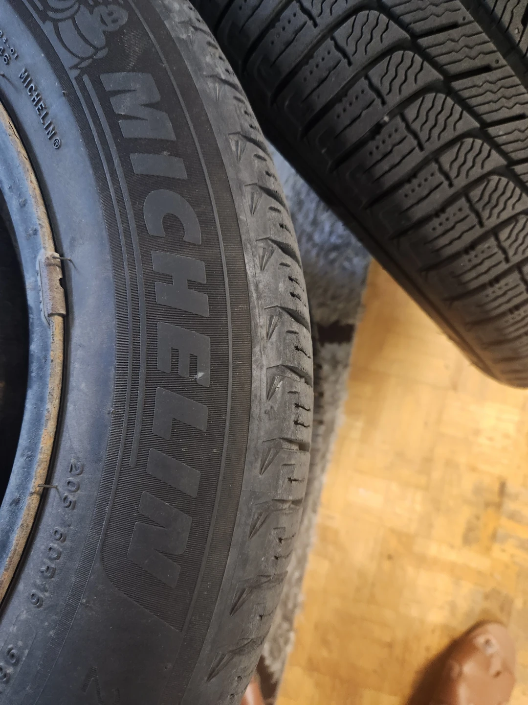 Michelin winter tires  size 205/60/R16 - photo 5