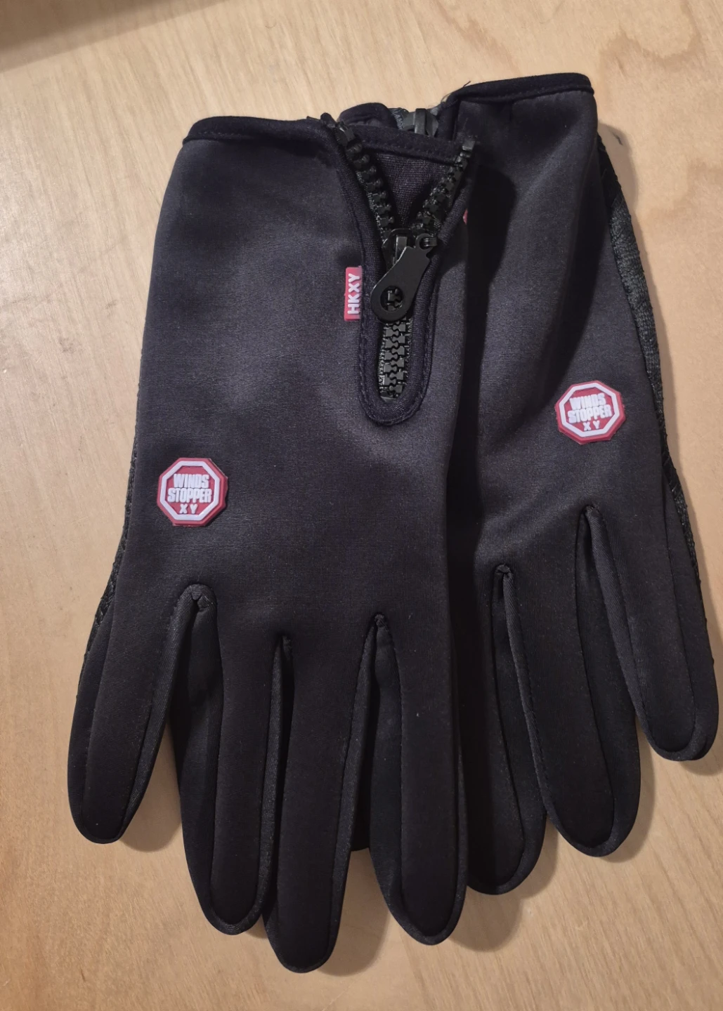 Black Windstopper M/M  Gloves with Zipper