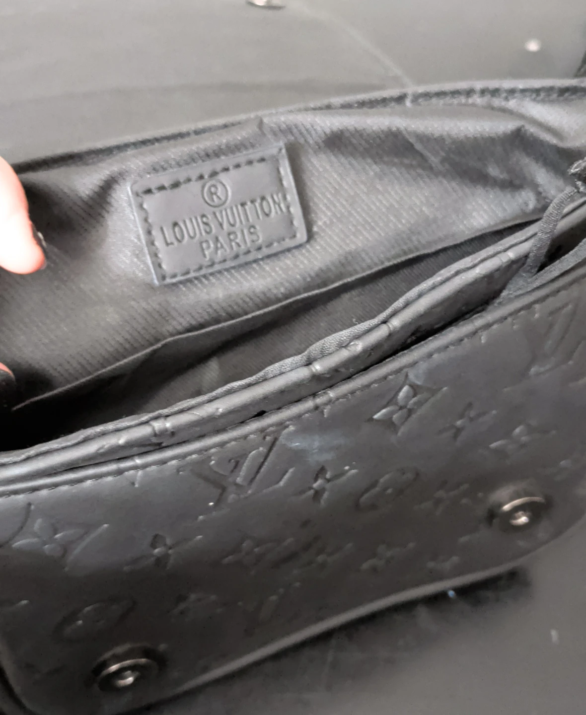 Louis Vuitton Monogram Black Crossbody Bag - photo 2