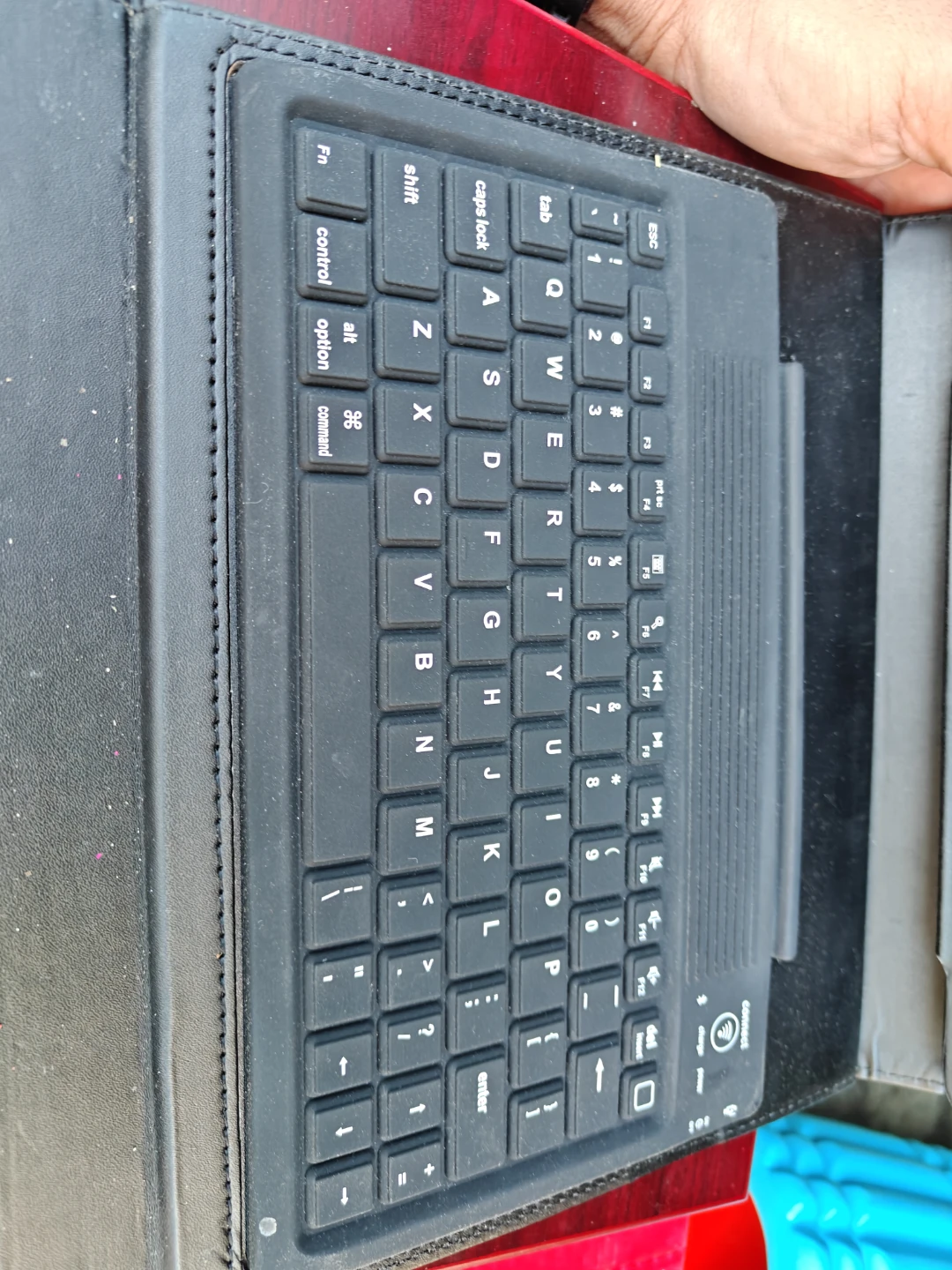 Black Bluetooth Keyboard Case for Tablet