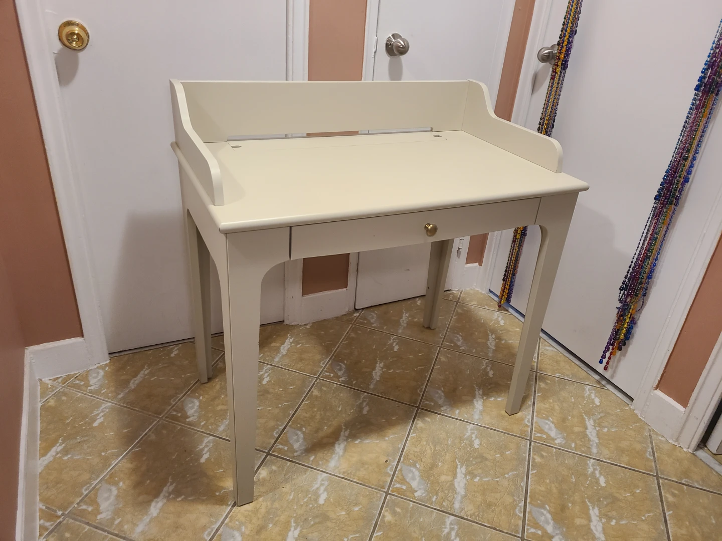 IKEA LOMMARP Cream coloured desk - photo 3