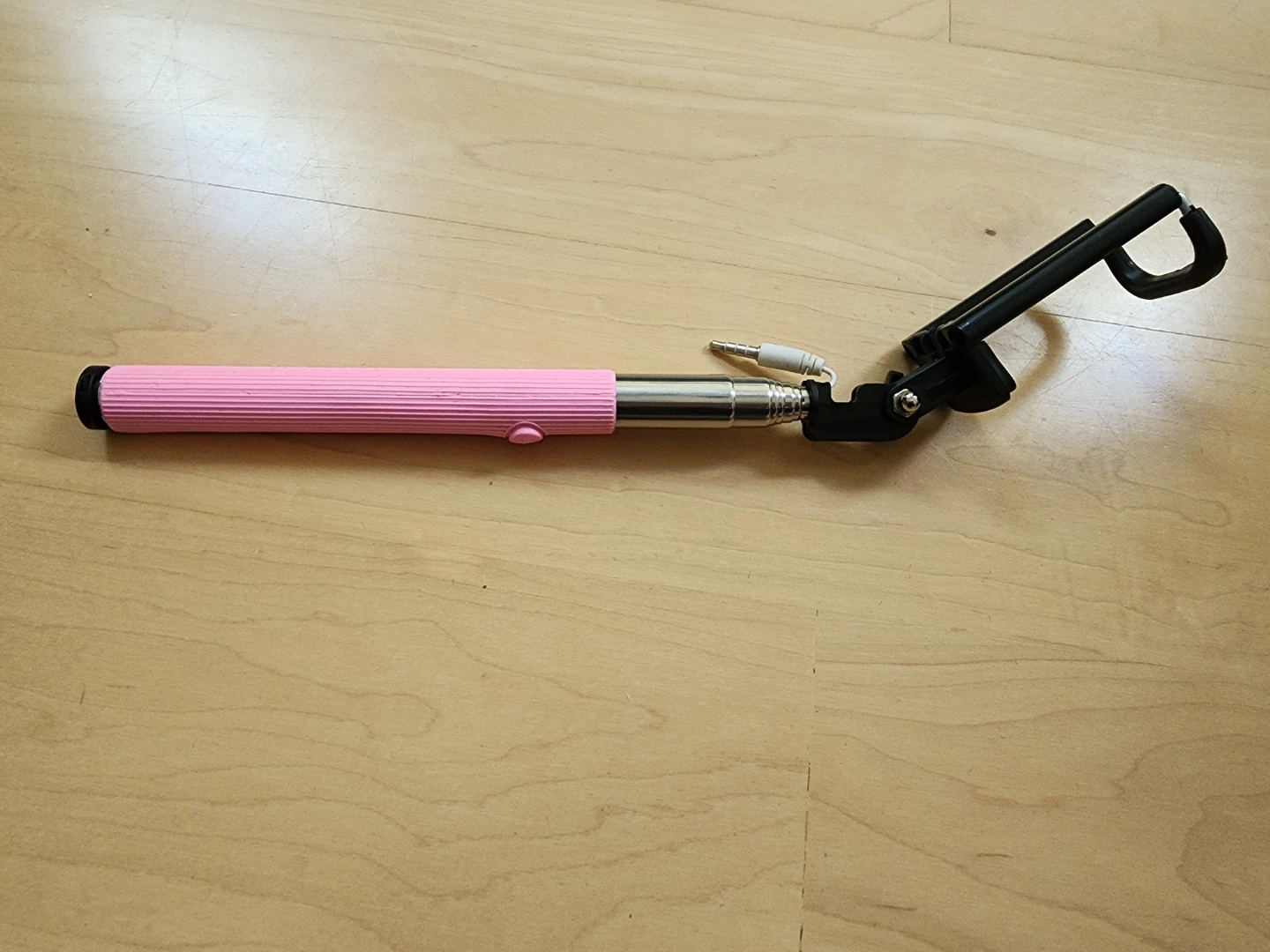 Pink Extendable Selfie Stick