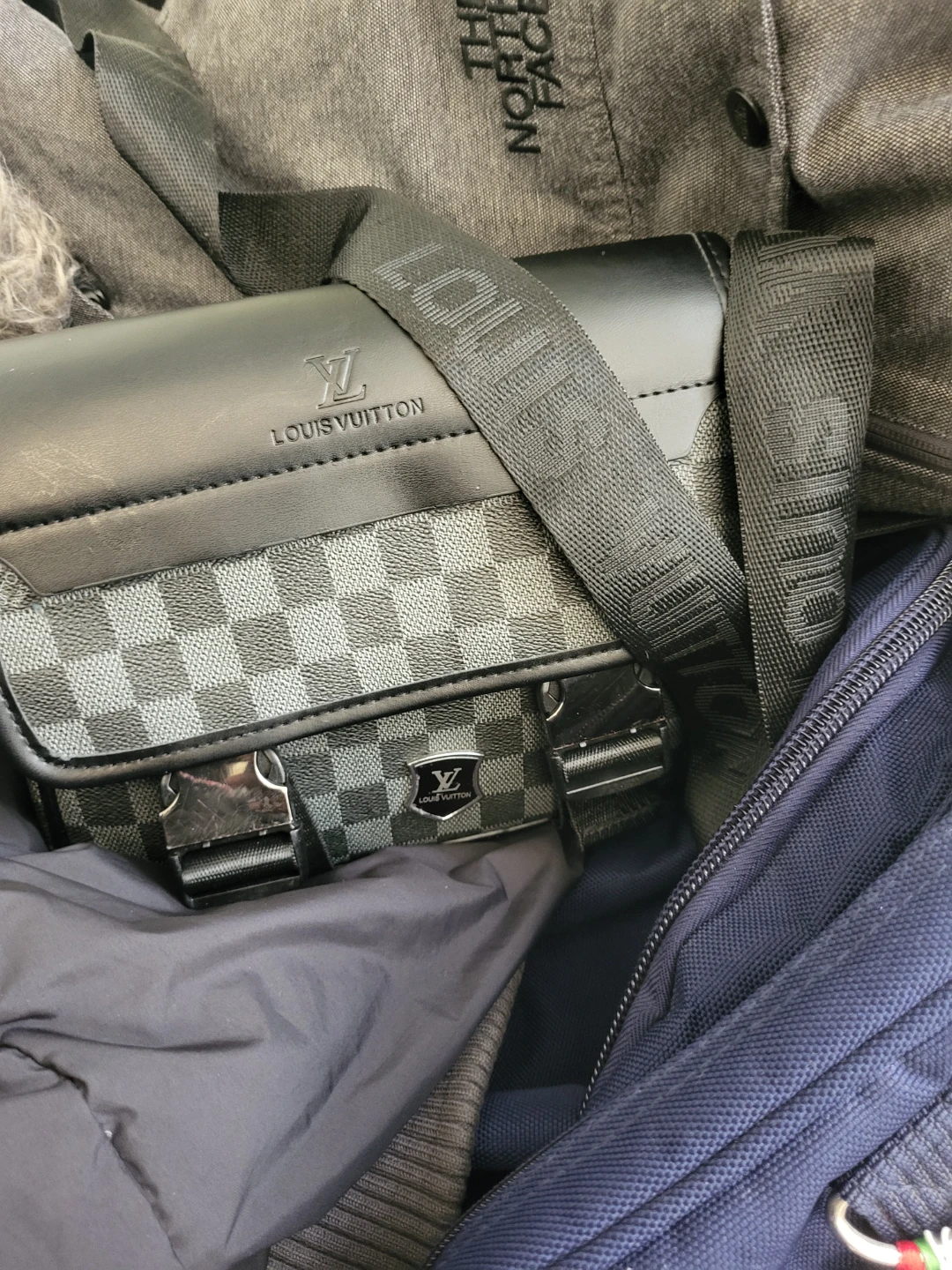 Louis Vuitton Damier Graphite Messenger Bag