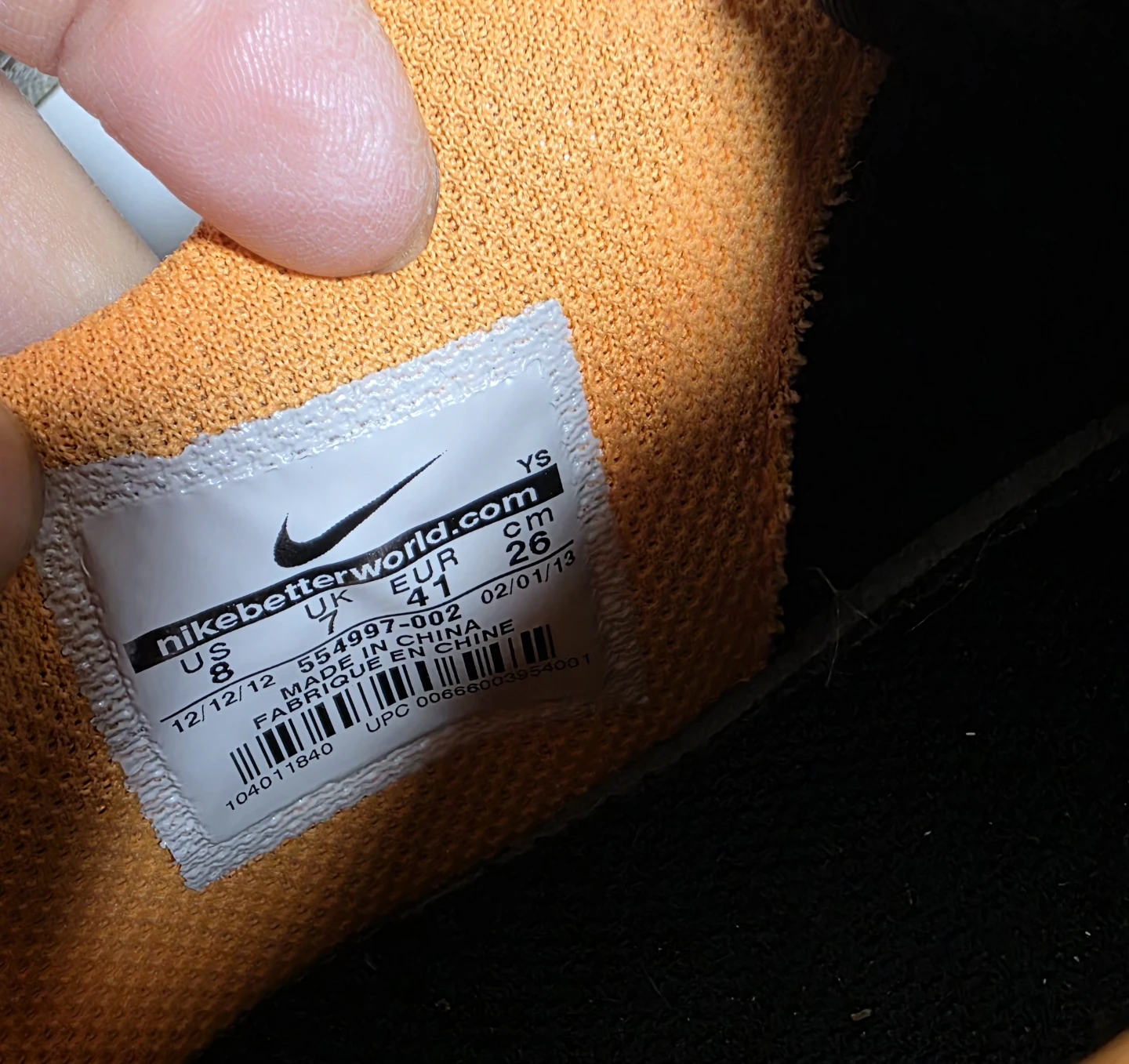 Nike Black and Orange Sneakers Size US 8 - photo 2