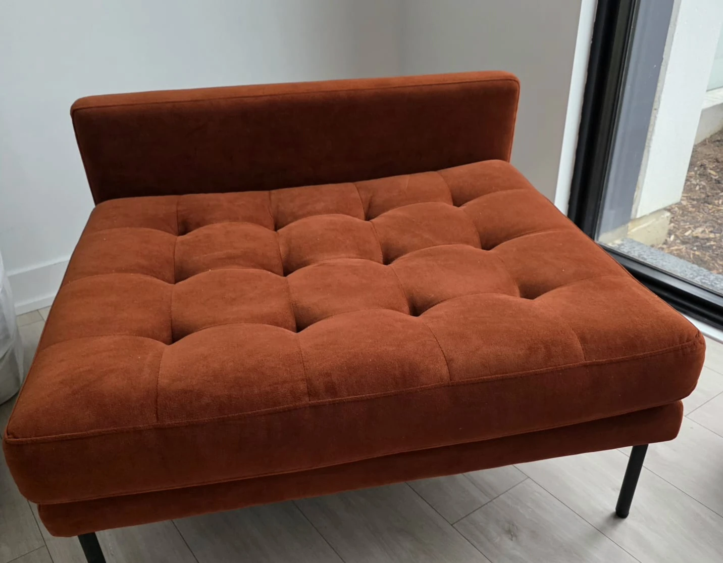 Rust Orange Tufted Accent Chair - photo 3