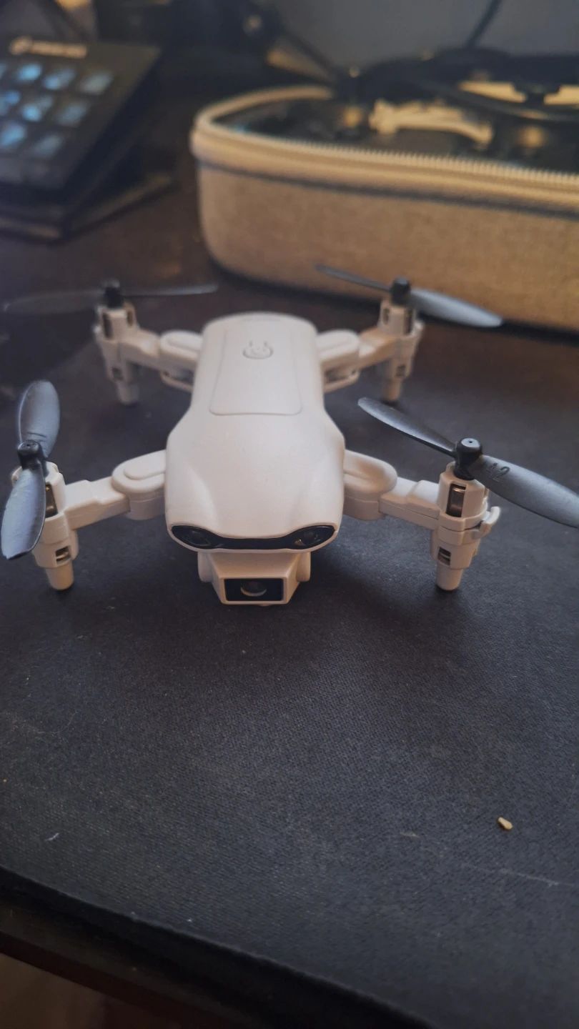 QTRC Mini Foldable Drone With Camera - photo 2